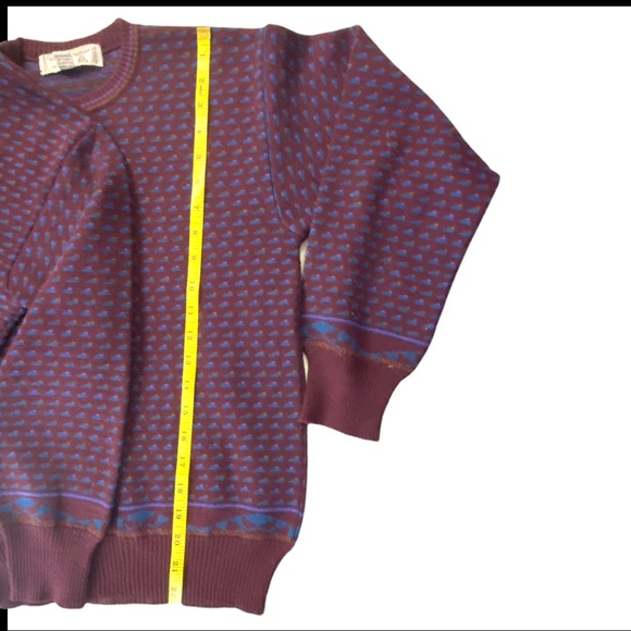VINTAGE TRICOTS ST. RAPHAEL 100% WOOL MAROON CREW NECK PULLOVER SWEATER WOMENS - Picture 4 of 6